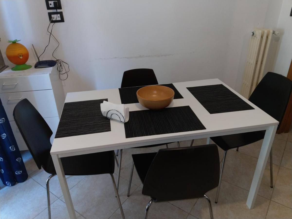 Appartamento Mercatello Salerno Buitenkant foto